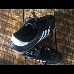 Adidas Samba sizes 5Y and 5 1/2Y